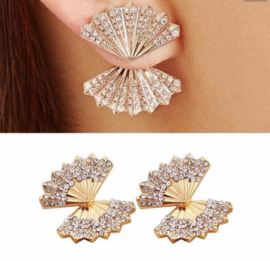 Trendy Shell Rhinestone Stud Earrings